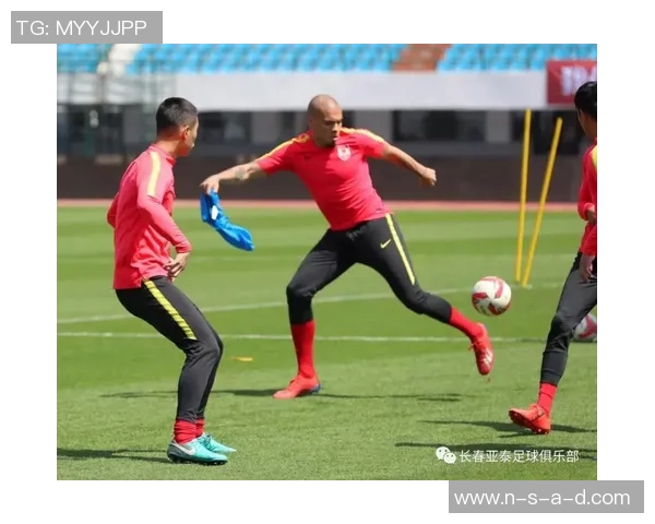 南京足球队精英赛个人能力分析与表现评估