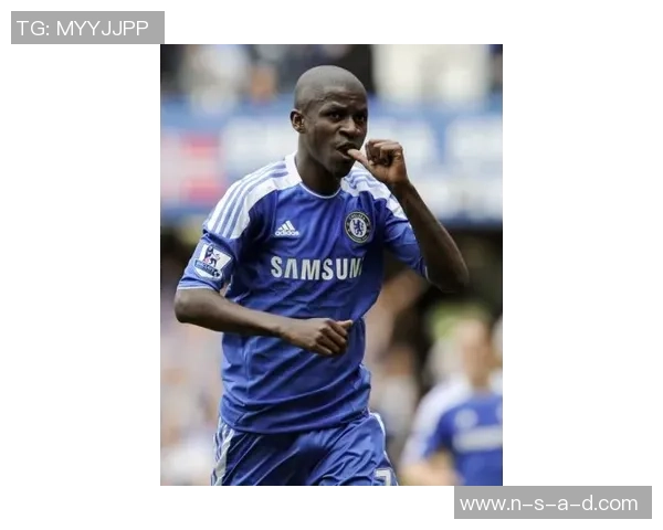 曼彻斯特城足球明星阵容全解析及球员表现亮点回顾 曼彻斯特城足球明星阵容全解析及球员表现亮点回顾